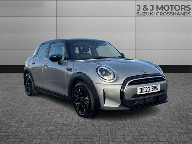 Mini Hatchback 1.5 COOPER CLASSIC AUTO Hatchback Petrol Silver