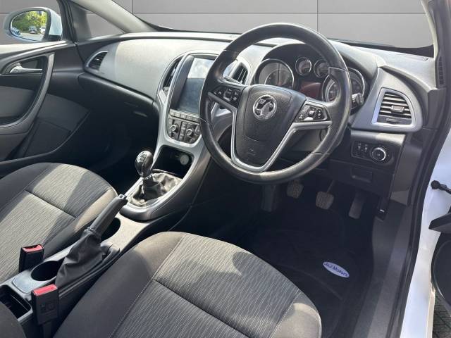 2015 Vauxhall Gtc 1.4T 16V Sport 3dr