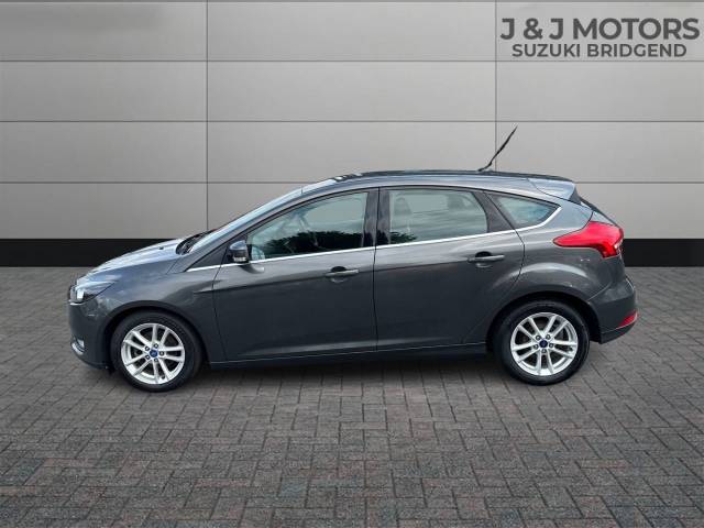 2015 Ford Focus 1.5 TDCi 120 Zetec 5dr