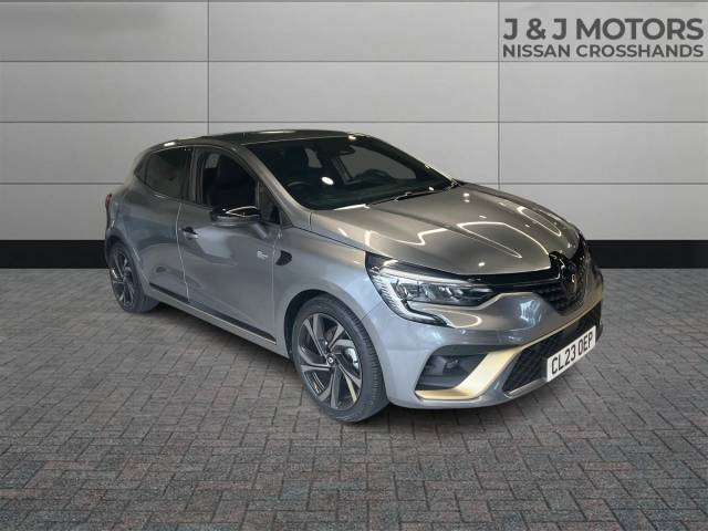 Renault Clio 1.6 E-TECH full hybrid 145 Engineered 5dr Auto Hatchback Petrol / Electric Hybrid Grey