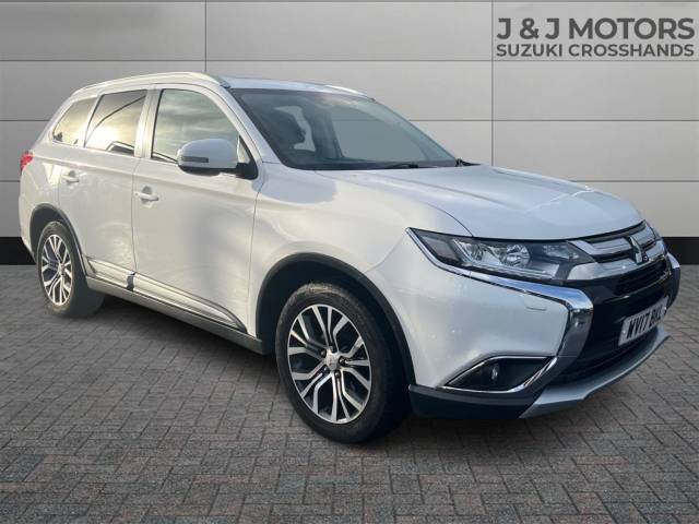 Mitsubishi Outlander 2.2 DI-D 4 5dr Estate Diesel White