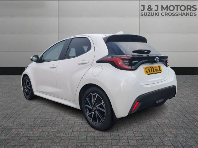 2022 Toyota Yaris 1.5 Hybrid Design 5dr CVT
