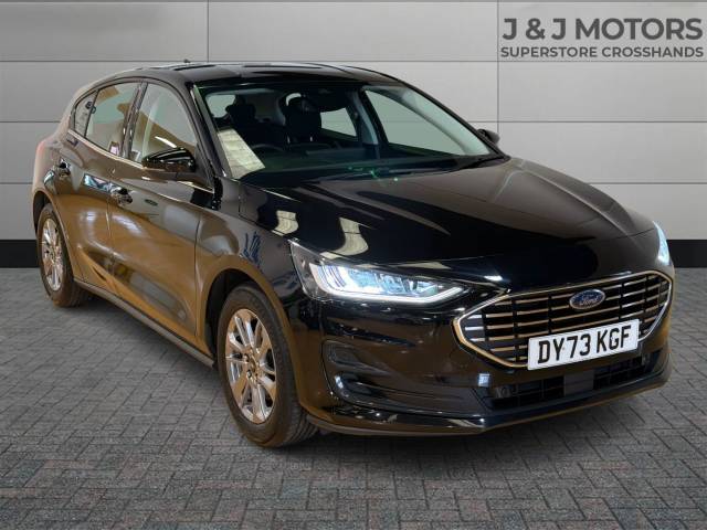 Ford Focus 1.0 EcoBoost Titanium 5dr Hatchback Petrol Black