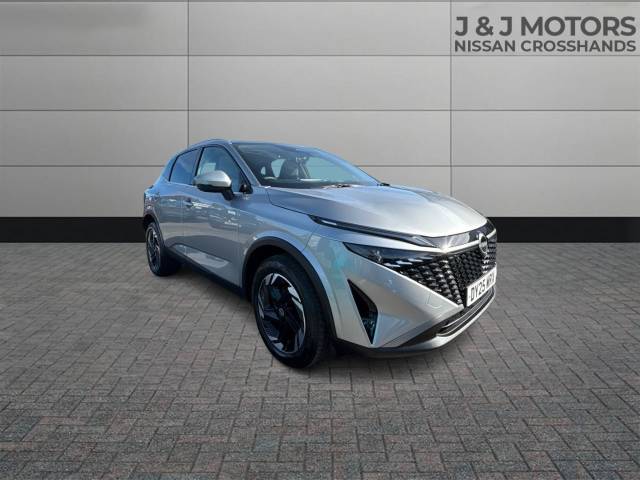 Nissan Qashqai 1.3 DiG-T MH N-Connecta 5dr Hatchback Petrol Silver