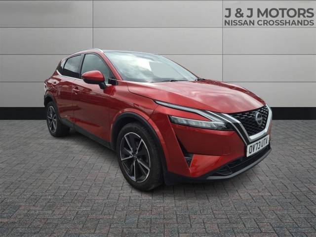 Nissan Qashqai 1.3 DiG-T MH Tekna 5dr Hatchback Petrol Red