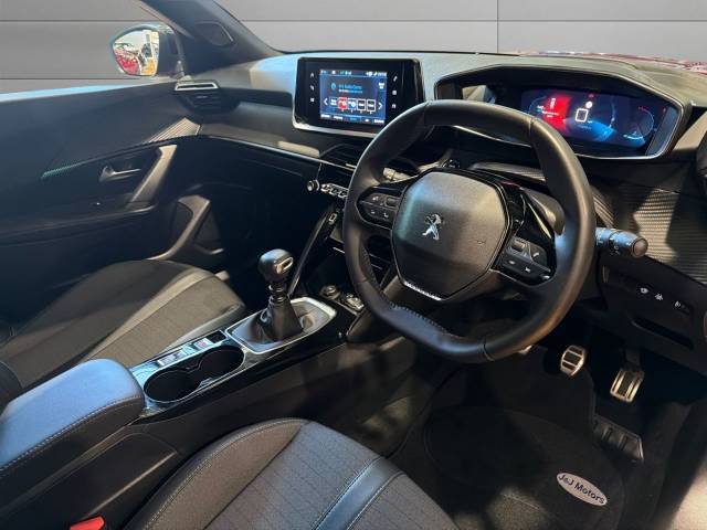 2023 Peugeot 2008 1.2 PureTech Allure Premium+ 5dr