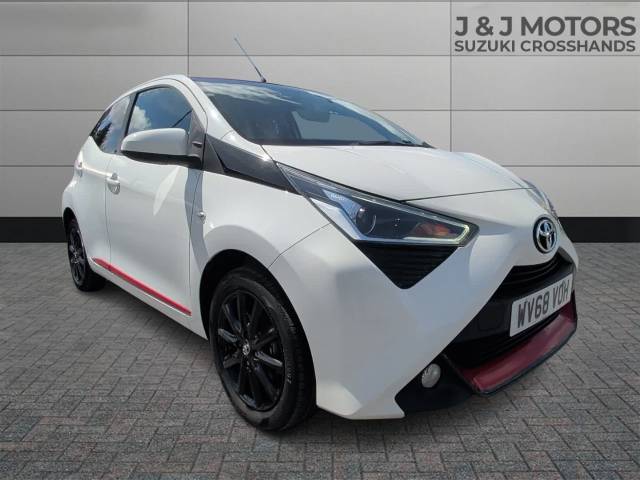 Toyota Aygo 1.0 VVT-i X-Press 5dr Hatchback Petrol White