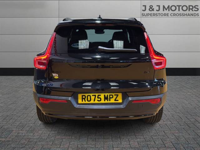 2025 Volvo XC40 2.0 B4P Plus Black Edition 5dr Auto