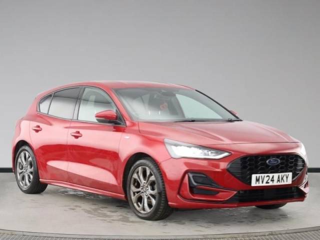 Ford Focus 1.0 EcoBoost Hybrid mHEV 155 ST-Line 5dr Auto Hatchback Petrol Red