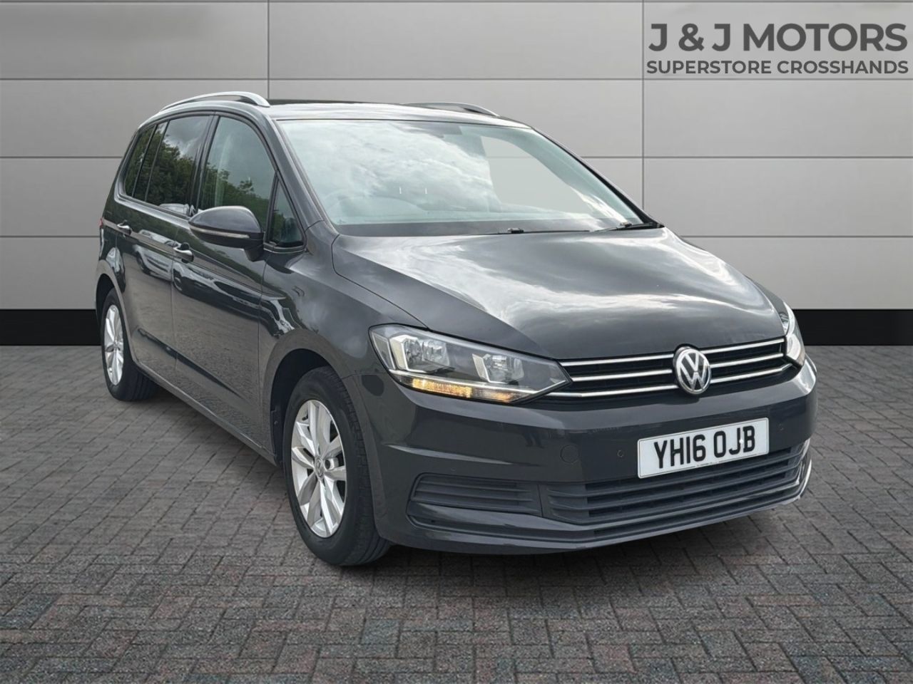 2016 Volkswagen Touran