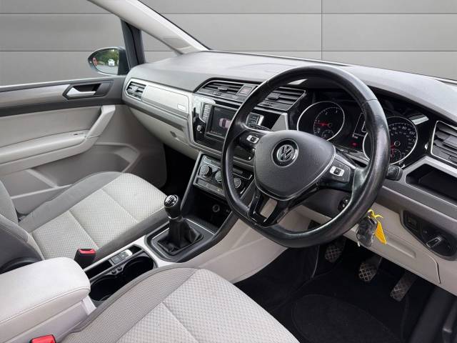 2016 Volkswagen Touran 1.6 TDI SE 5dr