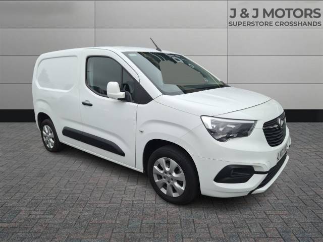 Vauxhall Combo Cargo 2000 1.5 Turbo D 100ps H1 Griffin Van Panel Van Diesel White