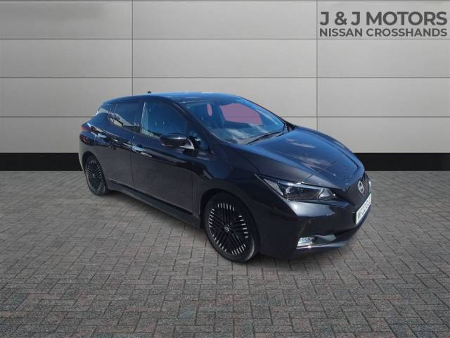 Nissan Leaf 0.0 110kW Tekna 39kWh 5dr Auto Hatchback Electric Black