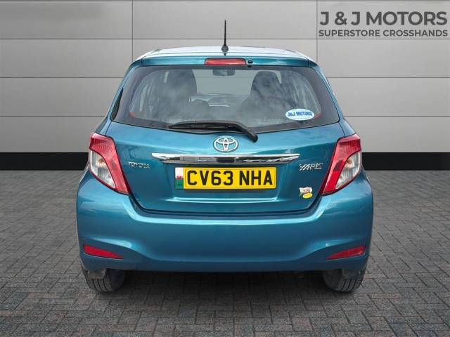 2013 Toyota Yaris 1.33 VVT-i TR 5dr