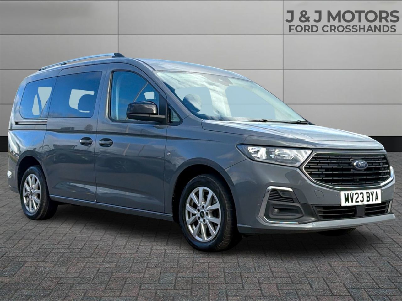 2023 Ford Grand Tourneo Connect