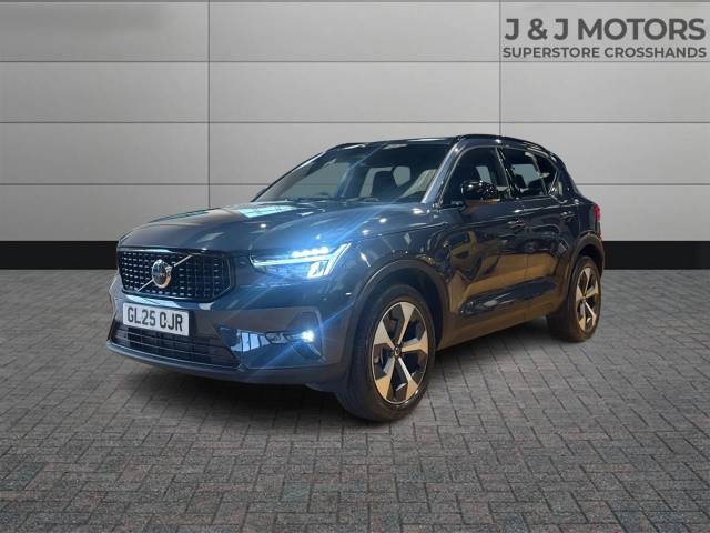 2025 Volvo XC40 2.0 B4P Plus Dark 5dr Auto