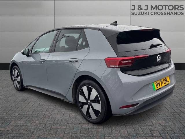 2021 Volkswagen ID.3 150kW Family Pro Performance 58kWh 5dr Auto